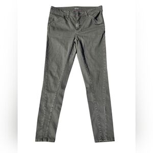 BDG Easy Rider Skinny Jeans